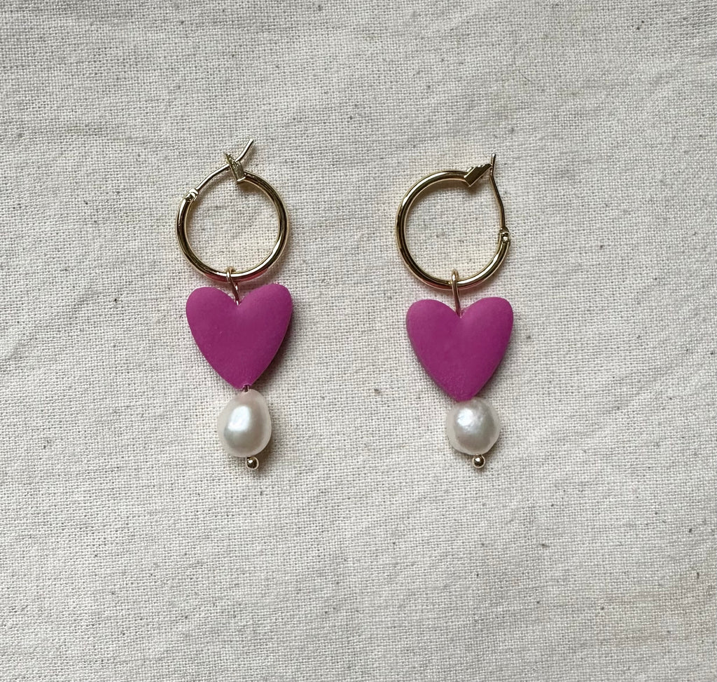 Heart And Pearl Design Dangle Earrings