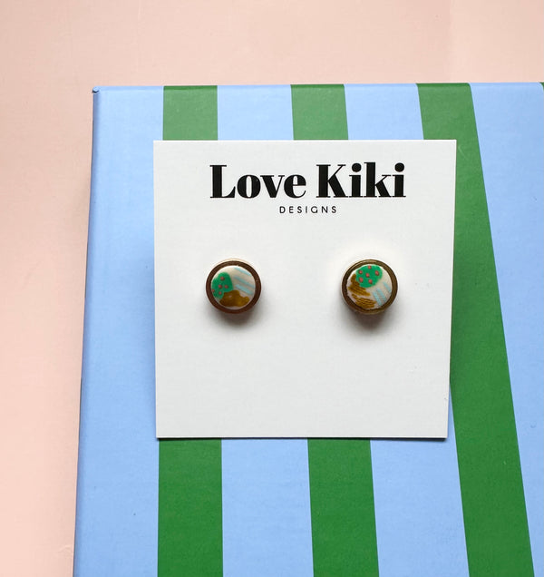 Abstract Design Studs Earrings in Gold Case
