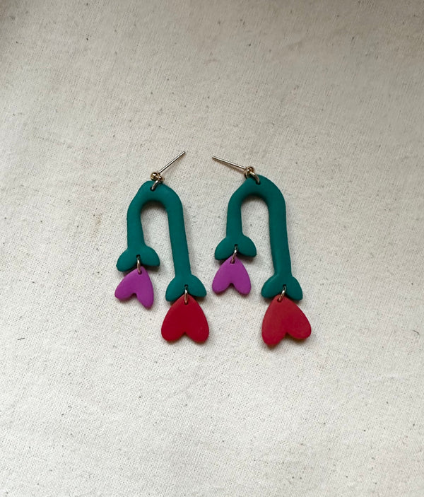 Gorgeous Long Heart Flowers Design Dangle Earrings