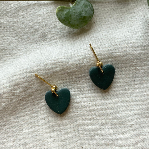 Abby Little Heart Shaped Earrings/ Dark Green